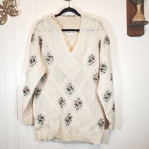 Vintage Cottagecore V Neck Floral Embroidered White Knit Wool Mohair Sweater